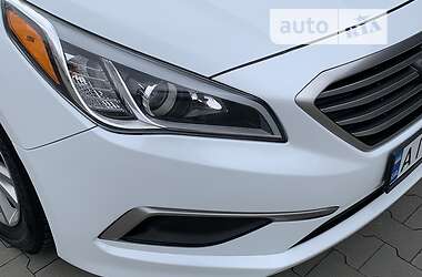 Седан Hyundai Sonata 2015 в 