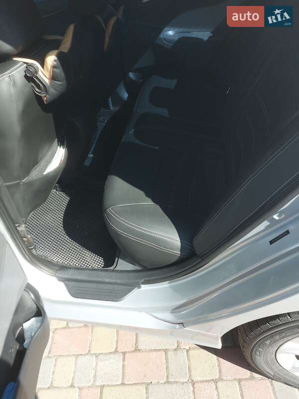 Седан Hyundai Sonata 2012 в Черкасах