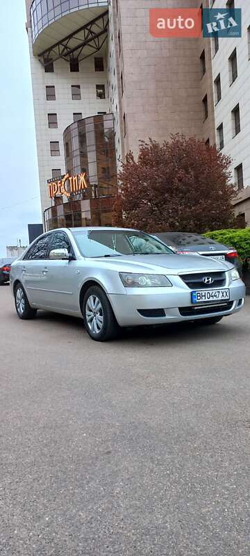 Седан Hyundai Sonata 2006 в Одессе