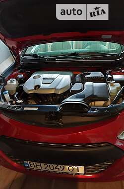 Седан Hyundai Sonata 2013 в Новій Ушиці
