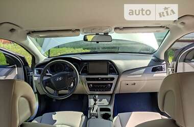 Седан Hyundai Sonata 2017 в Каменец-Подольском