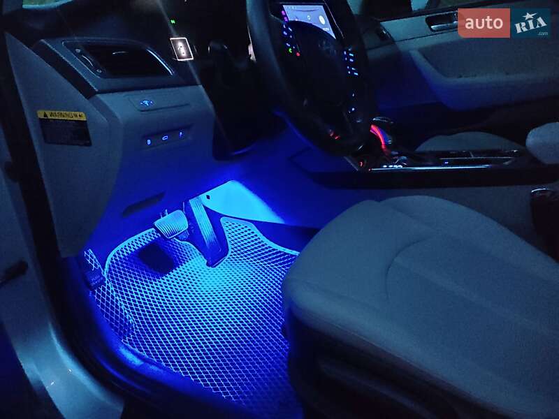 Седан Hyundai Sonata 2017 в Каменец-Подольском