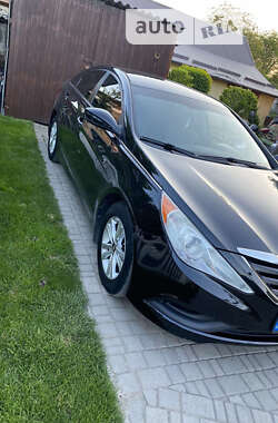 Седан Hyundai Sonata 2013 в Мельниці-Подільській