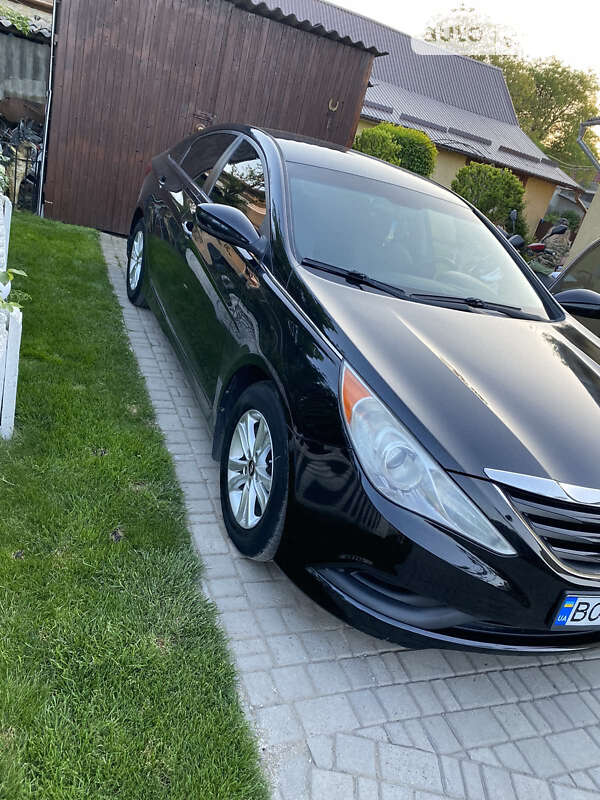 Седан Hyundai Sonata 2013 в Мельниці-Подільській