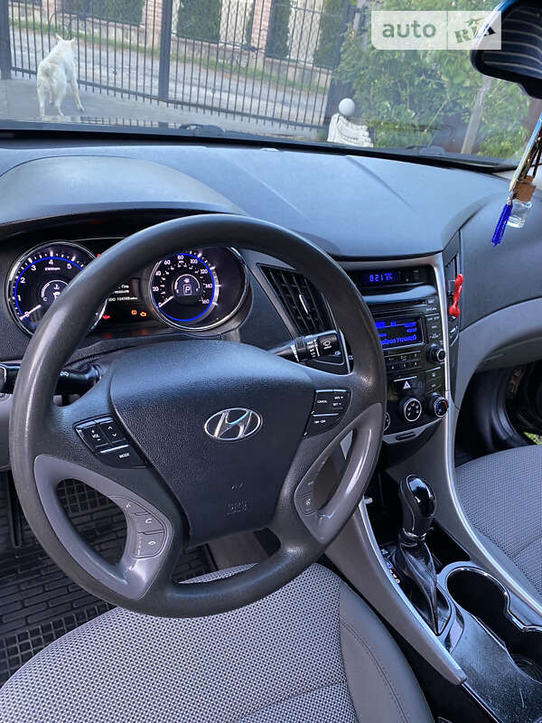 Седан Hyundai Sonata 2013 в Мельниці-Подільській