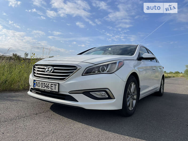 Седан Hyundai Sonata 2016 в Ужгороде