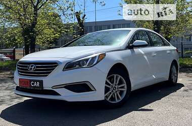Седан Hyundai Sonata 2016 в Киеве