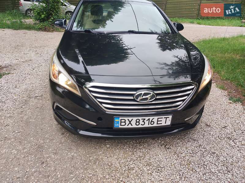 Седан Hyundai Sonata 2016 в Волочиске