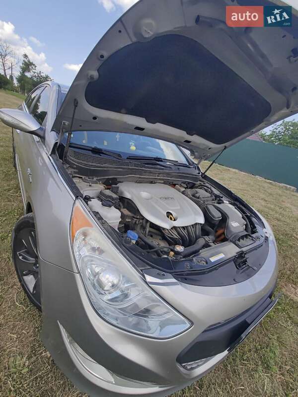 Седан Hyundai Sonata 2012 в Голованівську