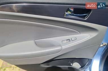 Седан Hyundai Sonata 2012 в Коростені