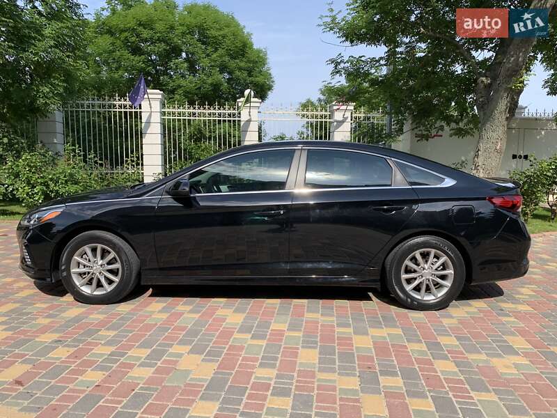 Седан Hyundai Sonata 2018 в Одессе