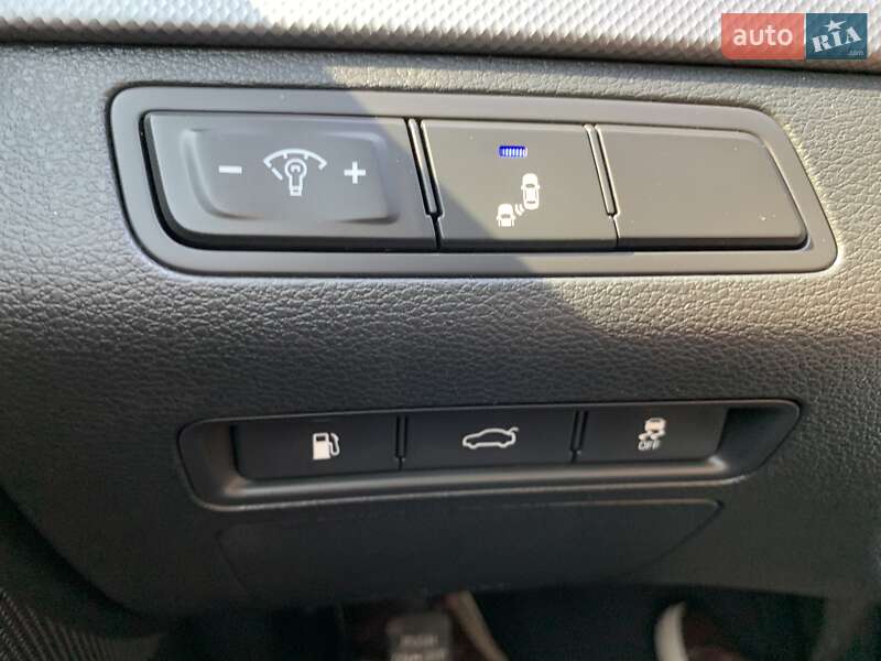 Седан Hyundai Sonata 2018 в Одессе