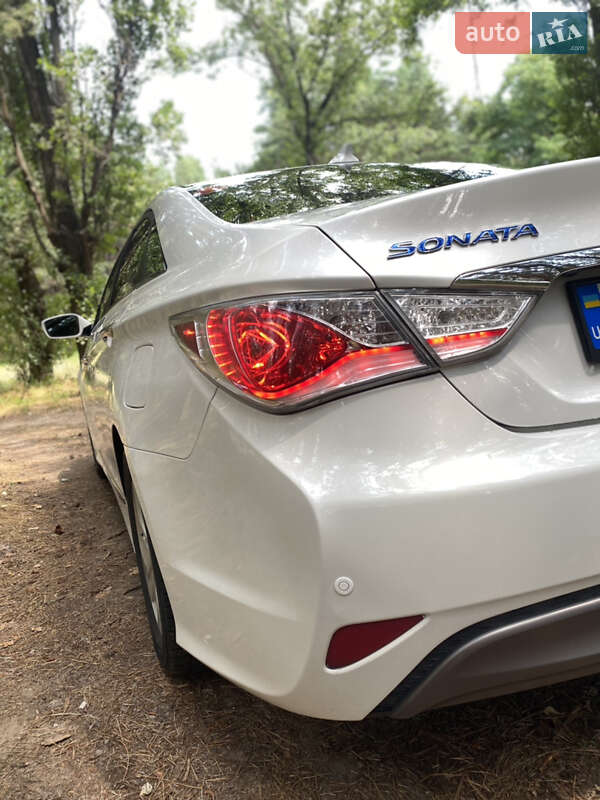 Седан Hyundai Sonata 2013 в Запорожье