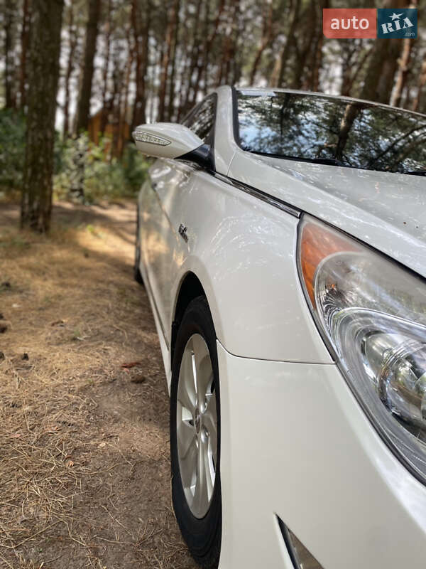 Седан Hyundai Sonata 2013 в Запорожье