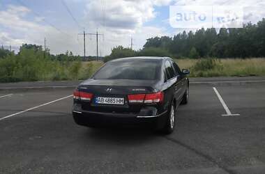 Седан Hyundai Sonata 2008 в Ладыжине