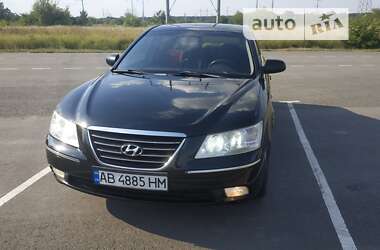 Седан Hyundai Sonata 2008 в Ладыжине