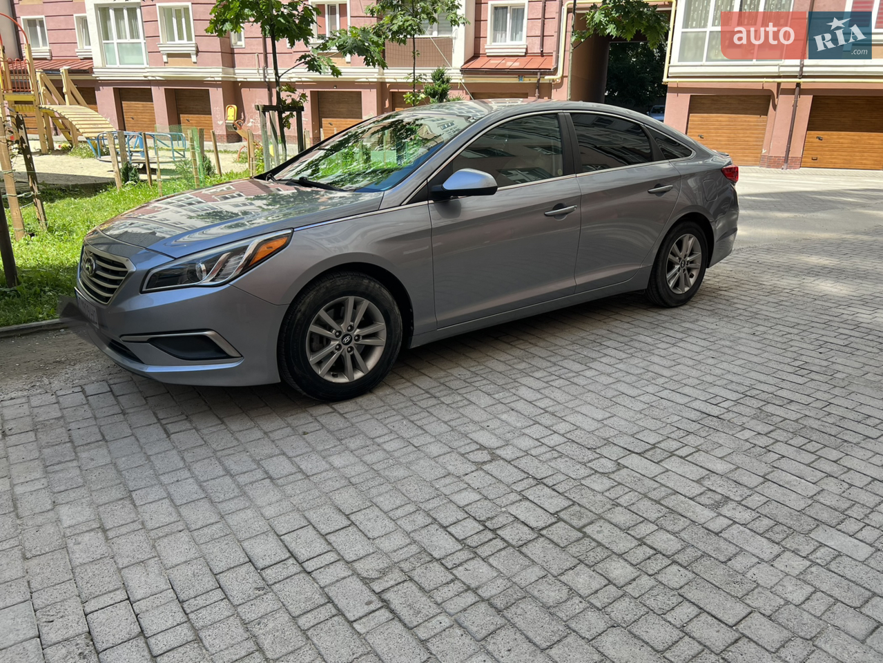 2014 Hyundai Sonata - мініатюра 16