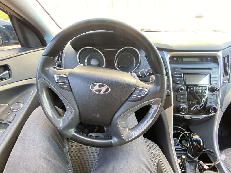 Седан Hyundai Sonata 2012 в Києві