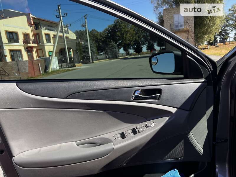 Седан Hyundai Sonata 2013 в Киеве фото 9 Седан Hyundai Sonata 2013 в Киеве