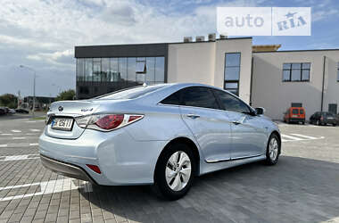 Седан Hyundai Sonata 2013 в 