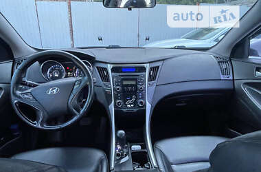 Седан Hyundai Sonata 2011 в Днепре