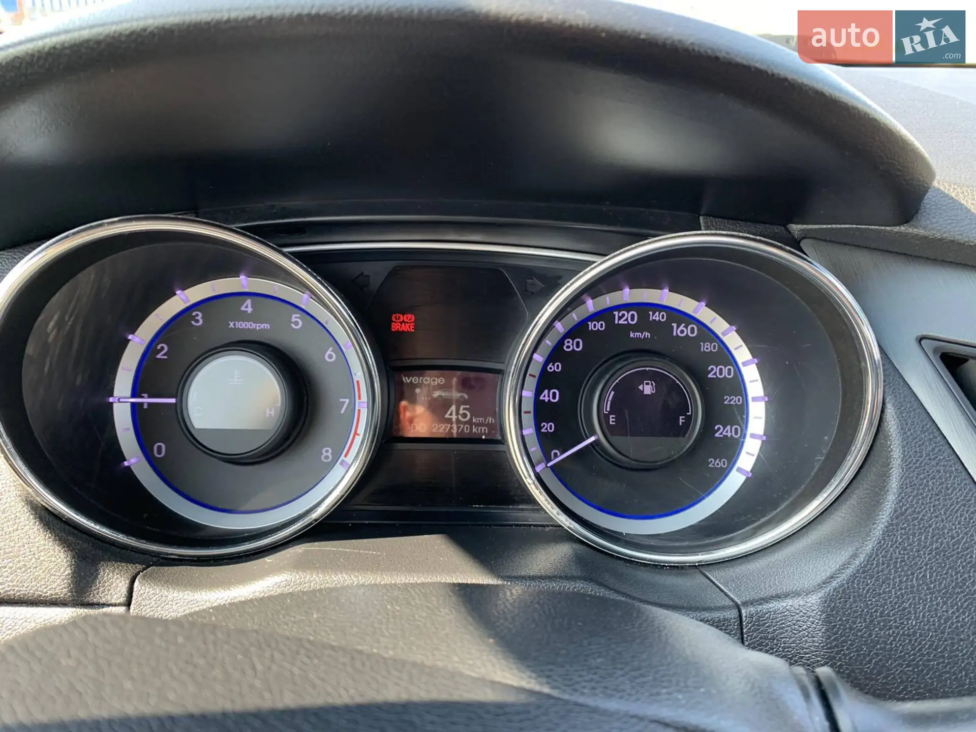 2010 Hyundai Sonata - мініатюра 11