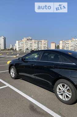 Седан Hyundai Sonata 2010 в Киеве