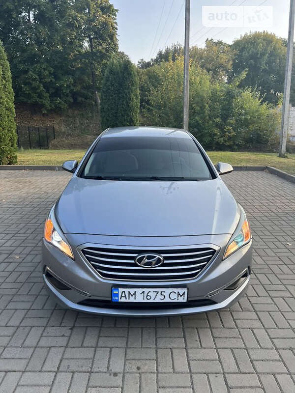 Седан Hyundai Sonata 2014 в Прилуках