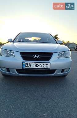 Седан Hyundai Sonata 2007 в Светловодске