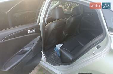 Седан Hyundai Sonata 2013 в Миргороде