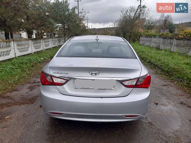 Седан Hyundai Sonata 2011 в Львові