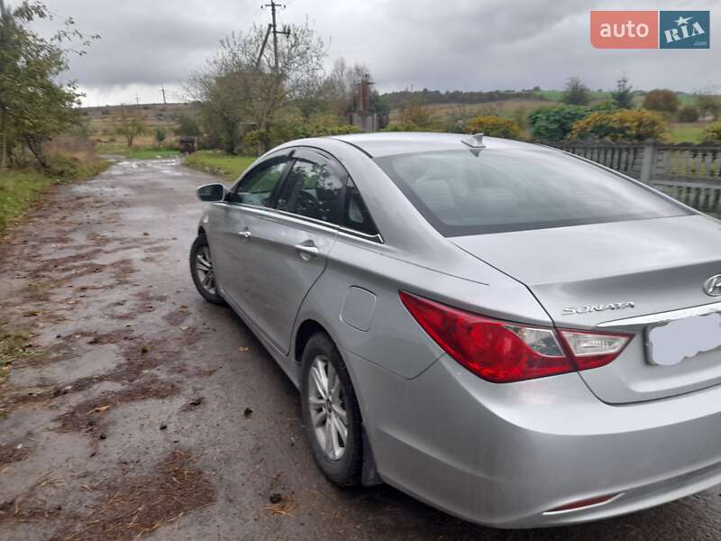 Седан Hyundai Sonata 2011 в Львові