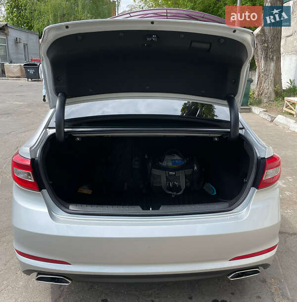 Седан Hyundai Sonata 2014 в Києві