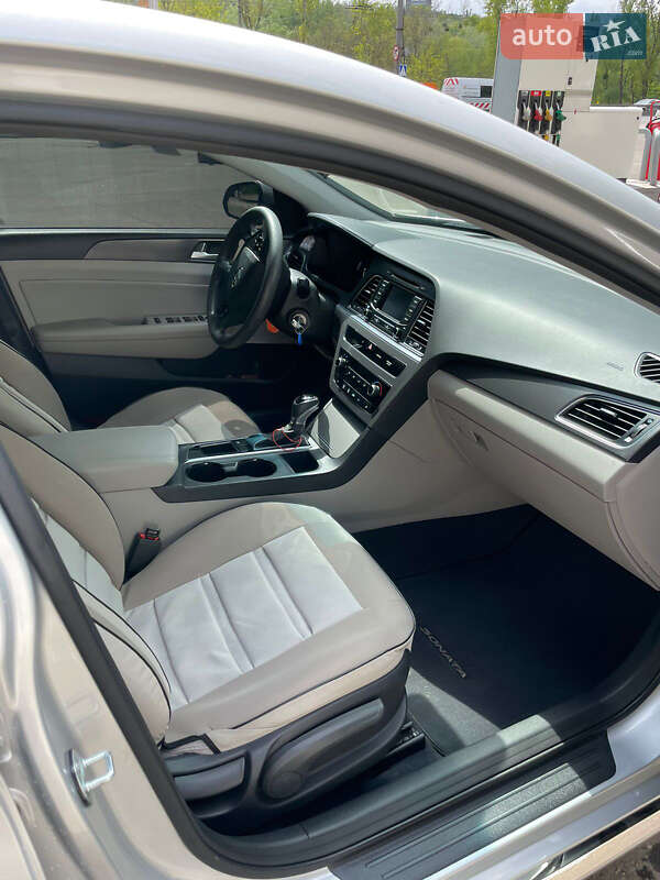 Седан Hyundai Sonata 2014 в Києві