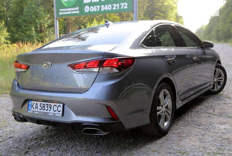 Седан Hyundai Sonata 2018 в Бориславі