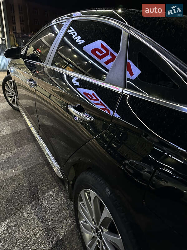 Седан Hyundai Sonata 2014 в Николаеве