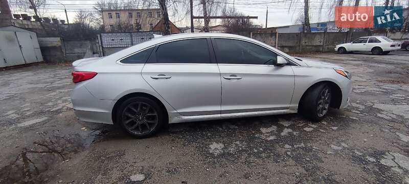 Седан Hyundai Sonata 2014 в Сумах