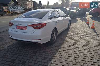 Седан Hyundai Sonata 2016 в Киеве