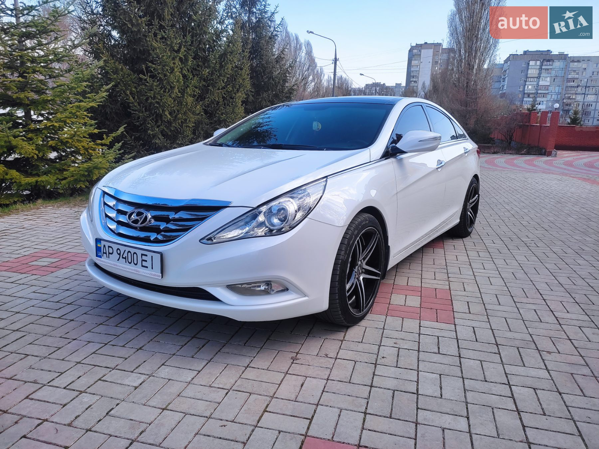 2010 Hyundai Sonata - мініатюра 10