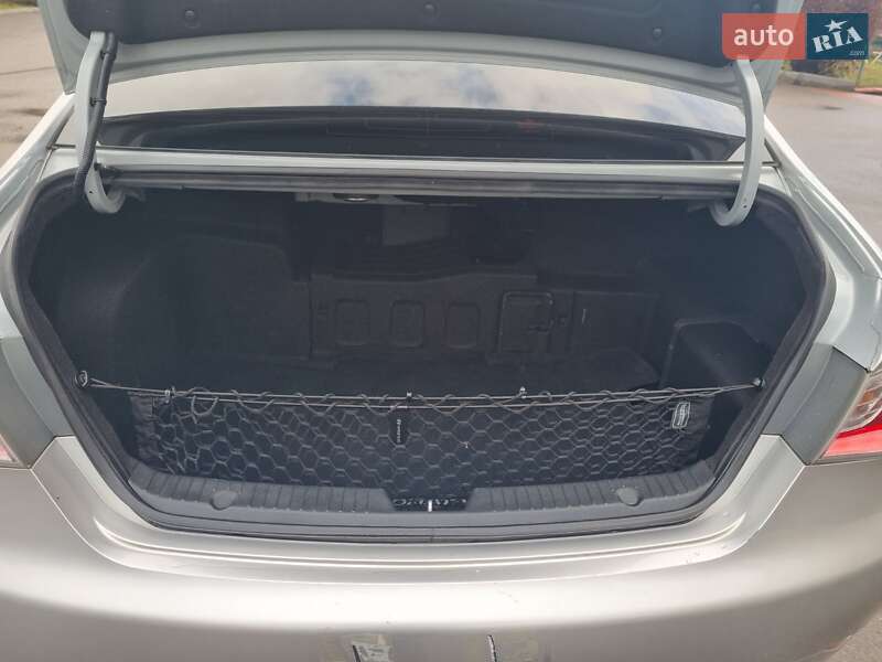 Седан Hyundai Sonata 2012 в Тернополі