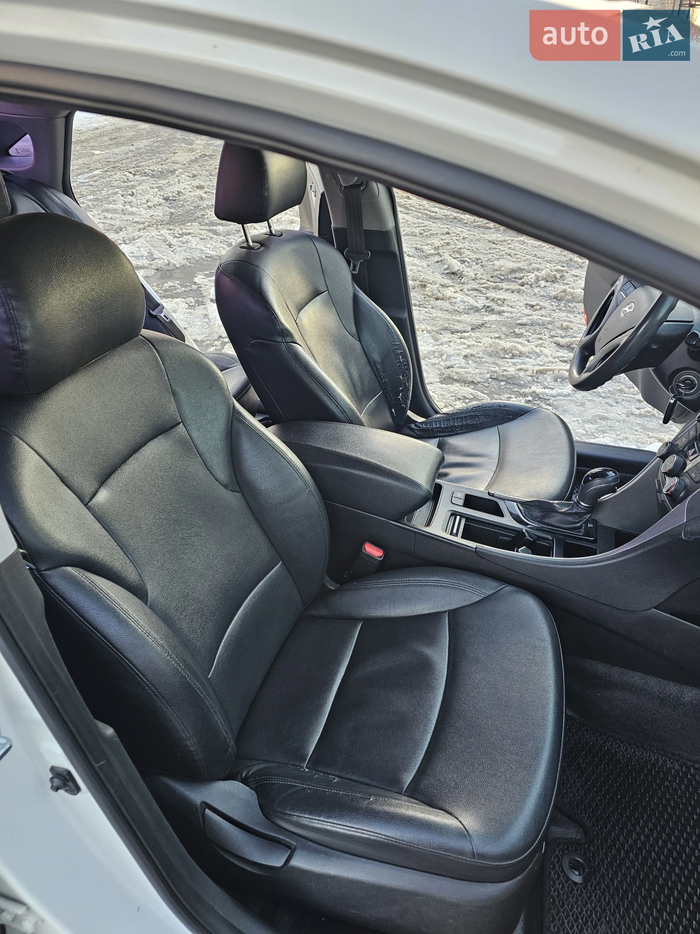 2012 Hyundai Sonata - мініатюра 12