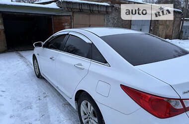 Седан Hyundai Sonata 2011 в Коростене