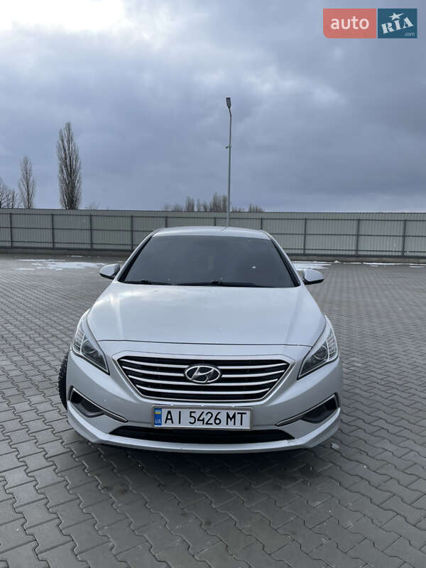 Седан Hyundai Sonata 2015 в Оратові