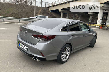 Седан Hyundai Sonata 2017 в Одессе