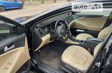 Седан Hyundai Sonata 2011 в Кривому Розі