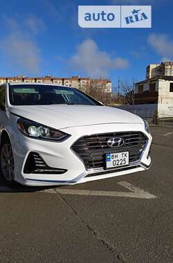 Седан Hyundai Sonata 2017 в Одессе