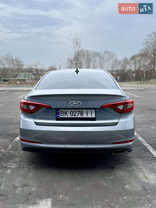 Седан Hyundai Sonata 2017 в Дубно