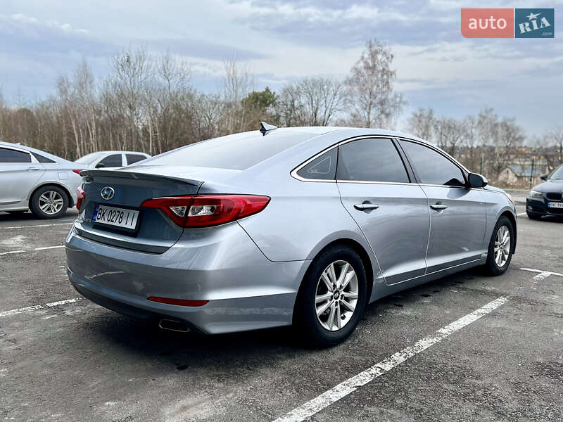 Седан Hyundai Sonata 2017 в Дубно