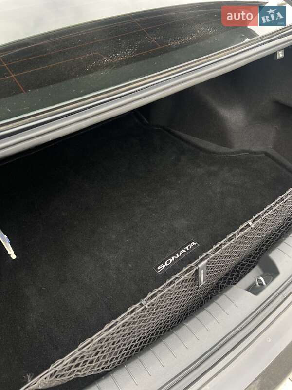 Седан Hyundai Sonata 2014 в Кривому Озері