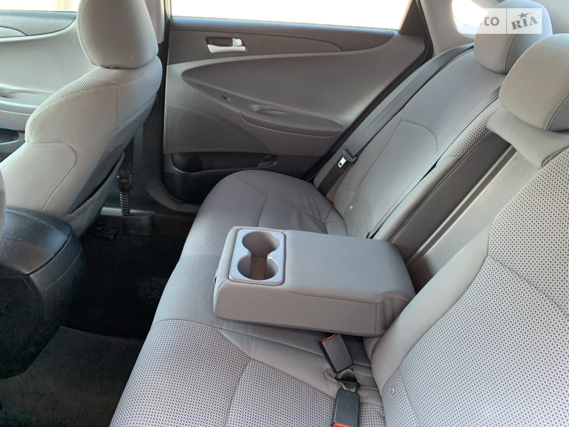 2013 Hyundai Sonata - мініатюра 12